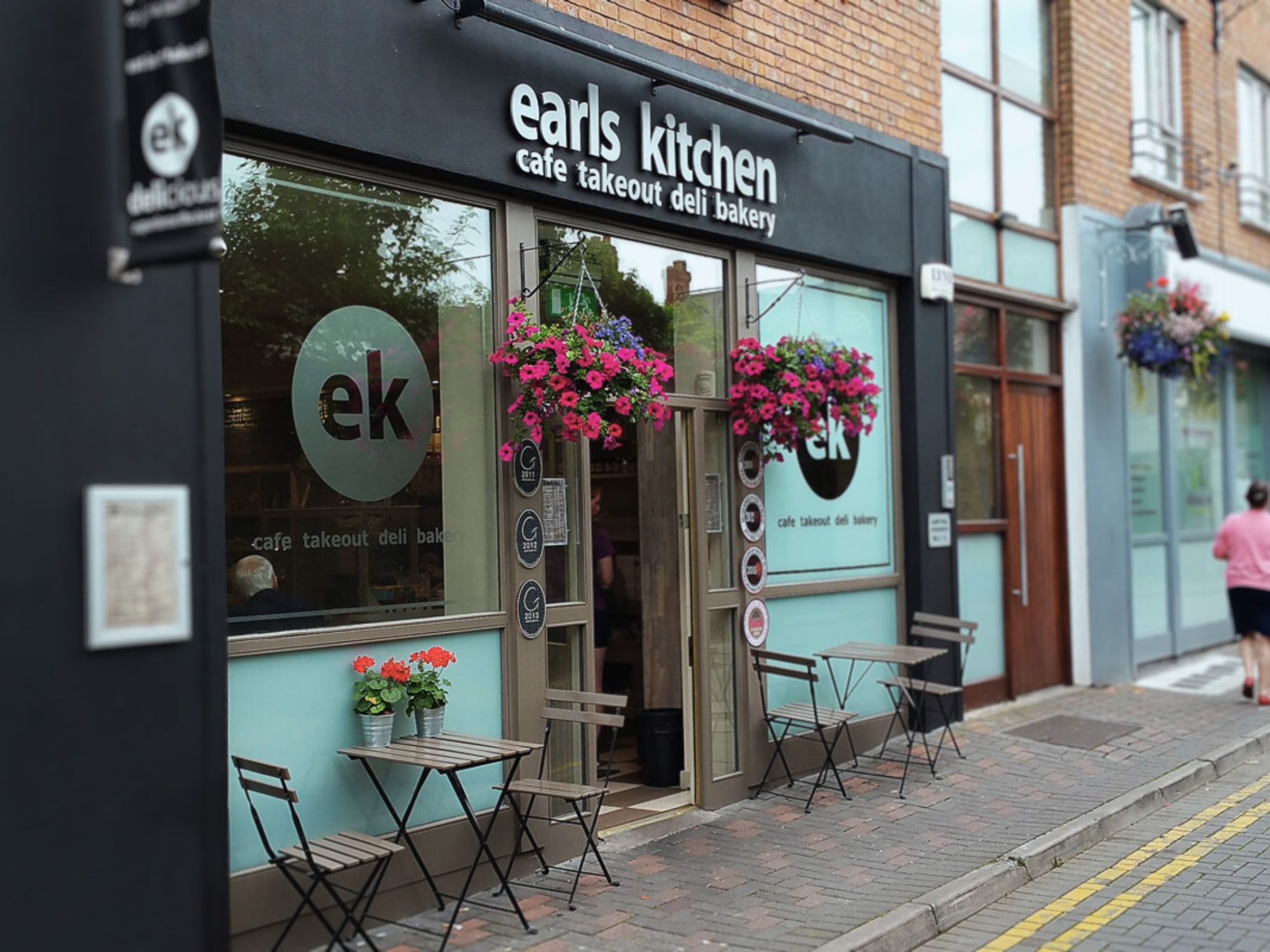 earls kitchen